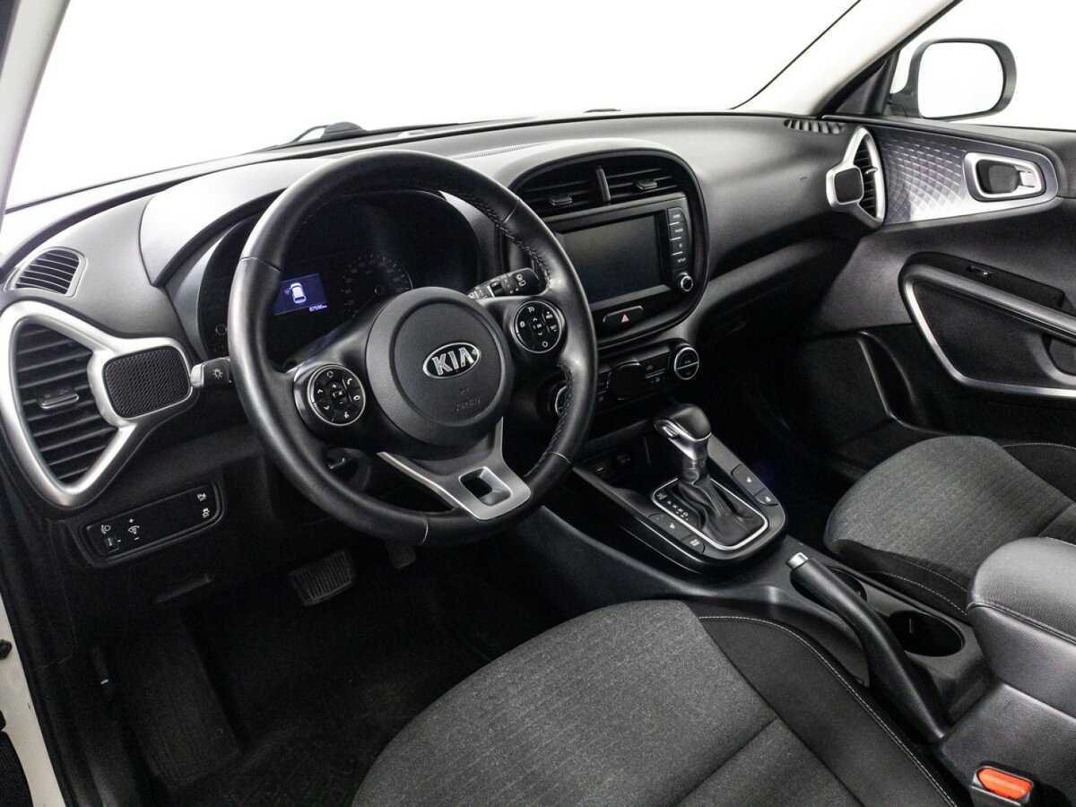 Купить Kia Soul с пробегом. Фото: #7