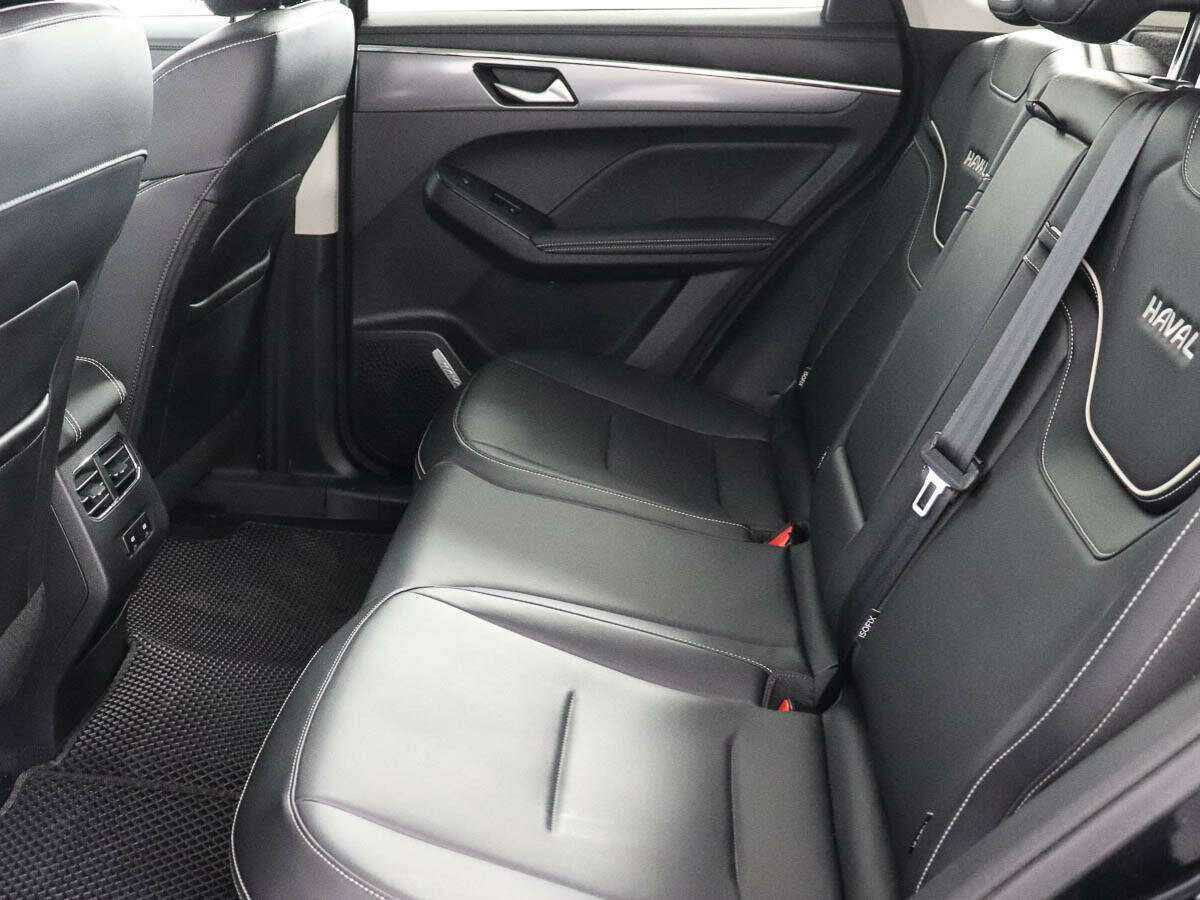 Купить Haval Jolion с пробегом. Фото: #9