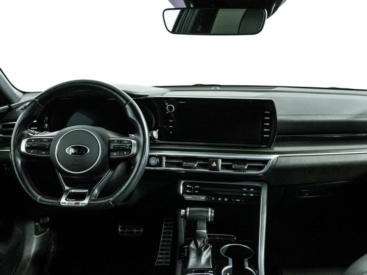 Купить Kia K5 с пробегом. Фото: #12