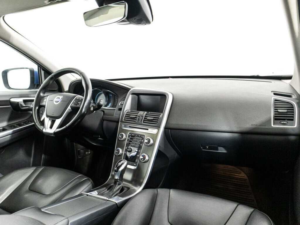 Купить Volvo XC60 с пробегом. Фото: #8