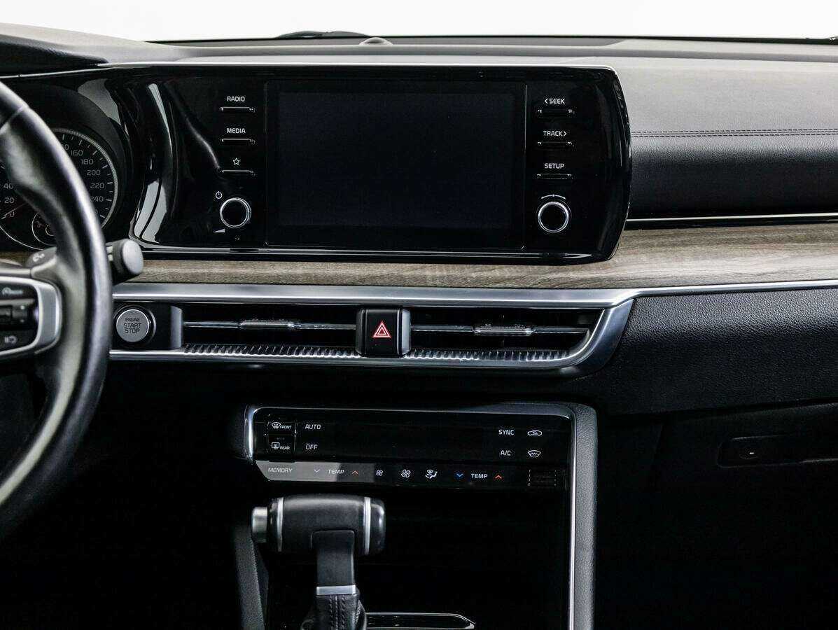 Купить Kia K5 с пробегом. Фото: #12