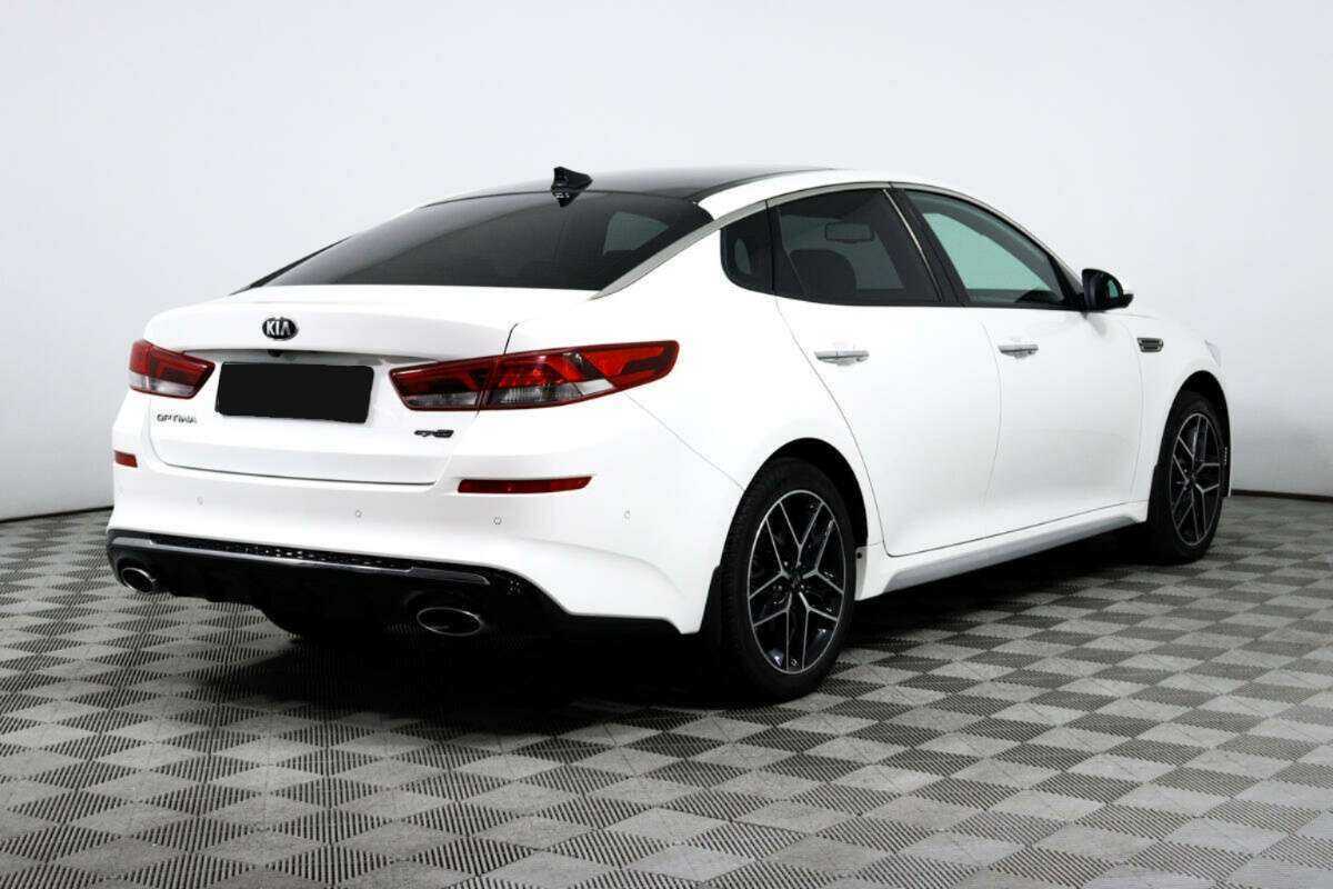 Купить Kia Optima с пробегом. Фото: #4