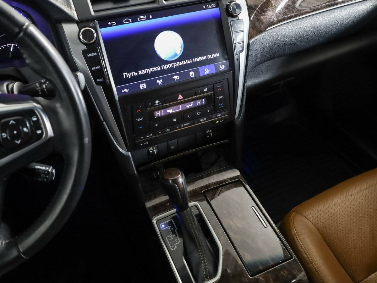 Купить Toyota Camry с пробегом. Фото: #20