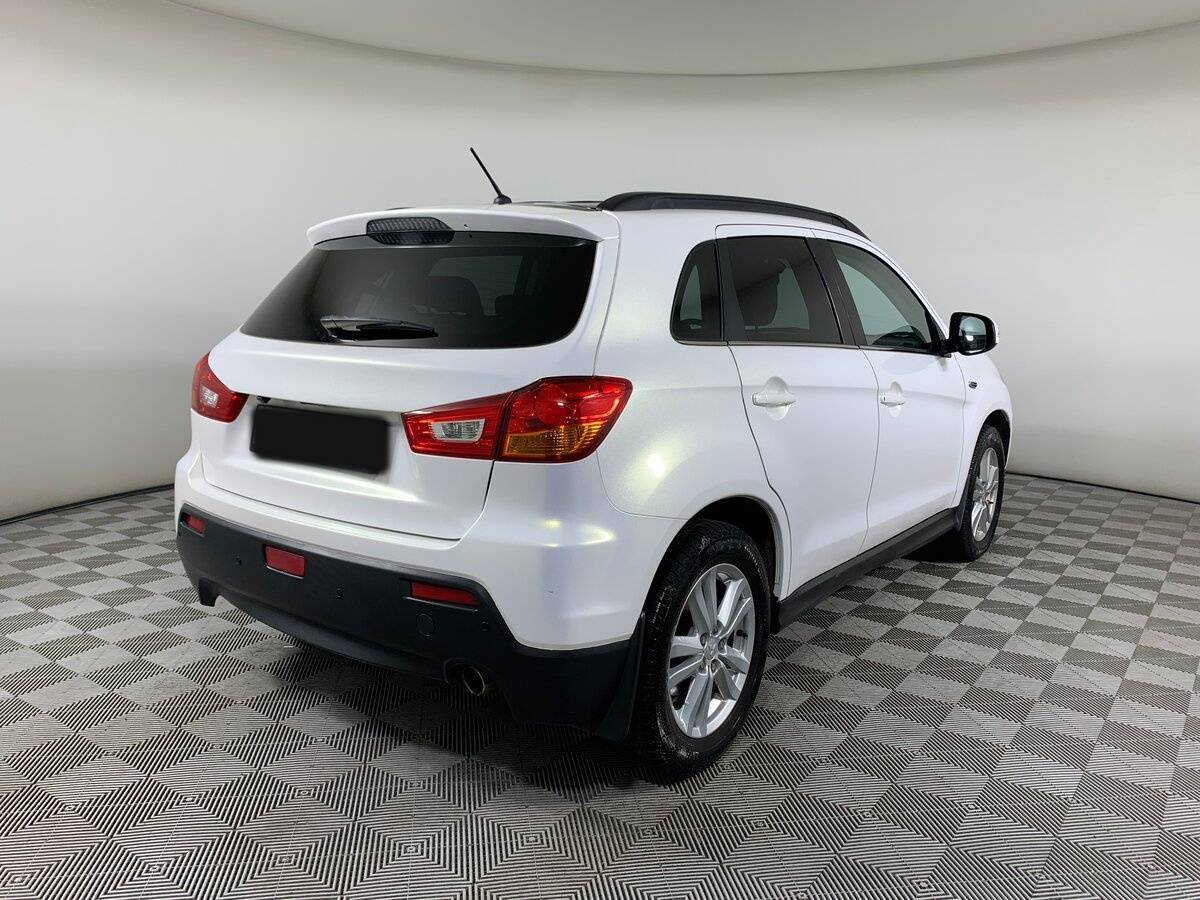 Купить Mitsubishi ASX с пробегом. Фото: #4