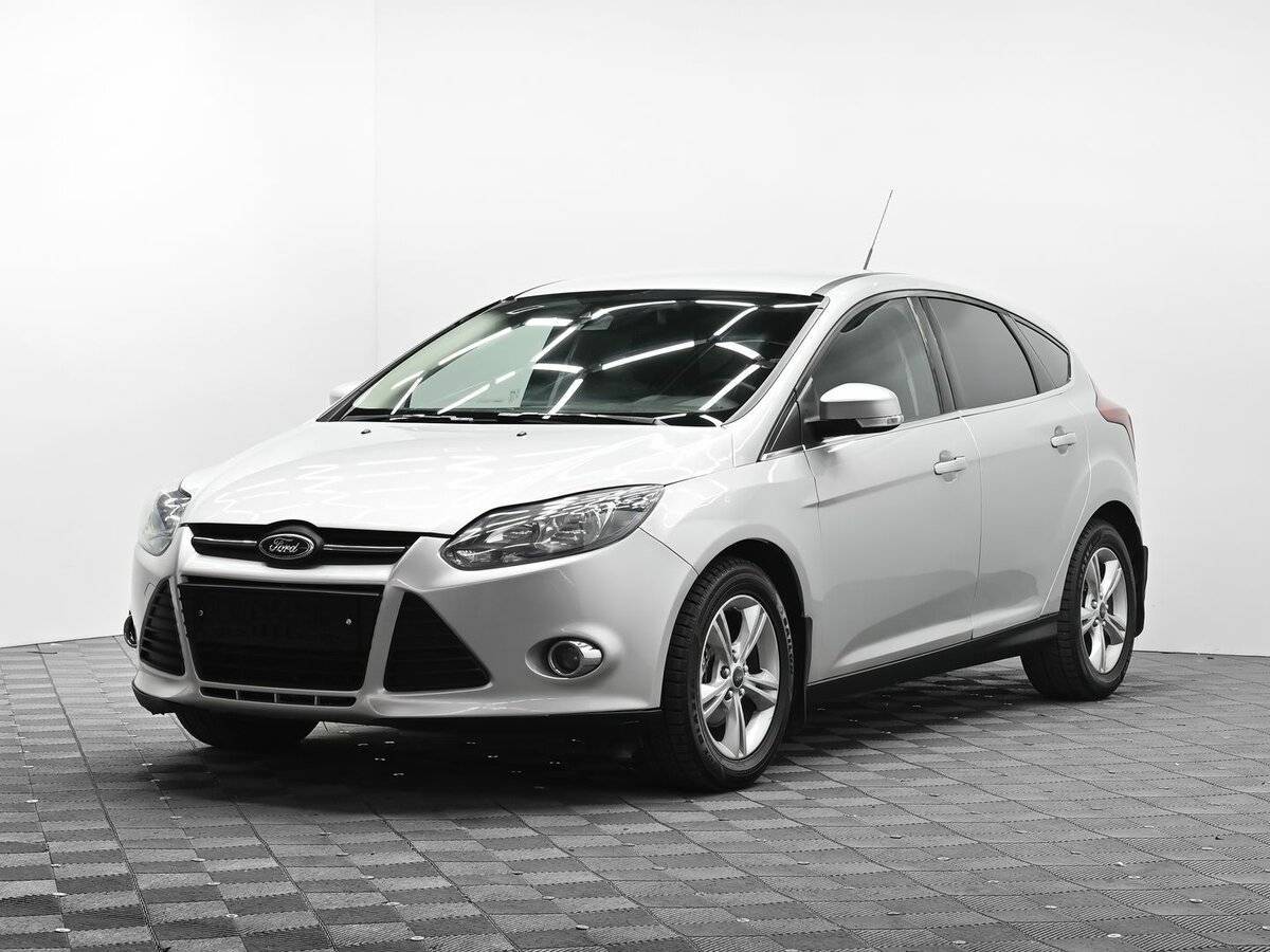 Купить Ford Focus с пробегом. Посмотреть фото