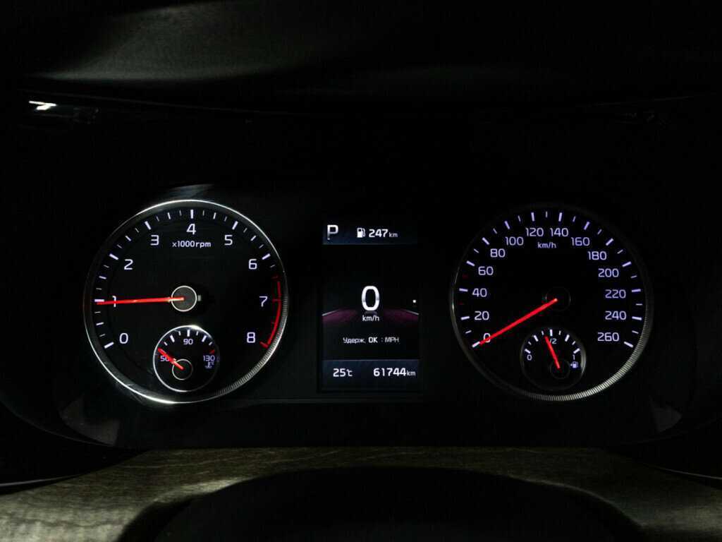 Купить Kia K5 с пробегом. Фото: #12