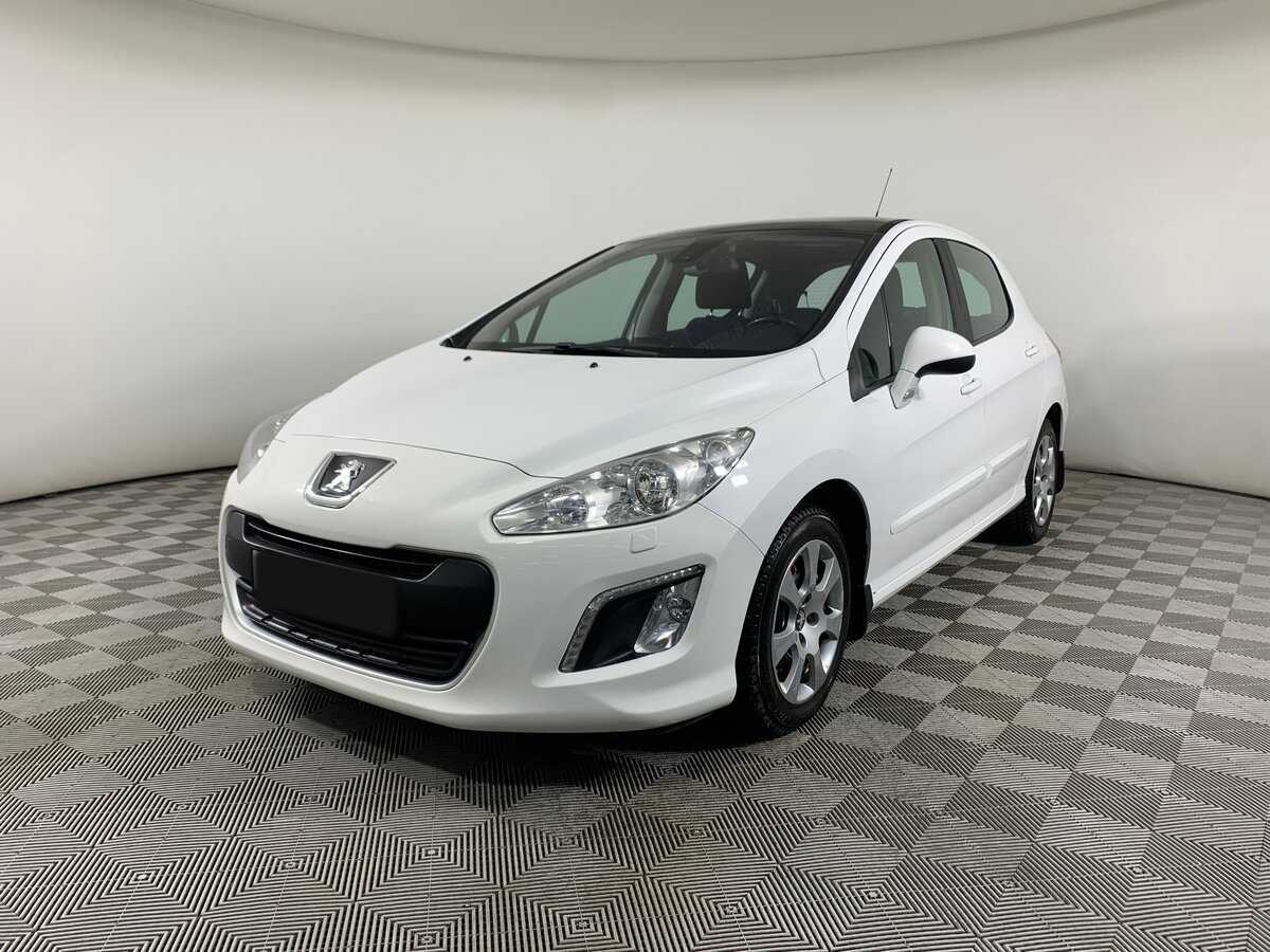 Купить Peugeot 308 с пробегом. Посмотреть фото