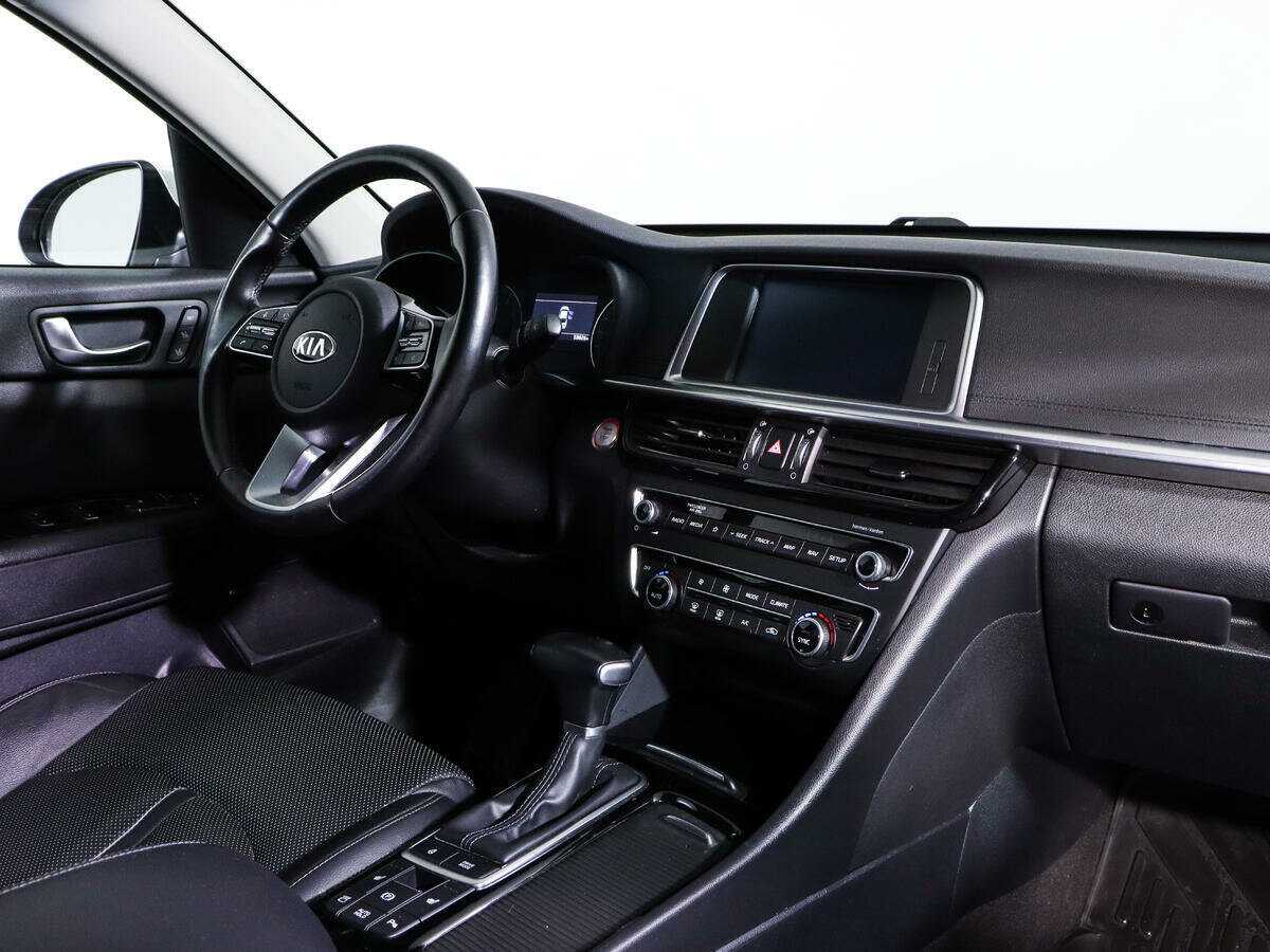 Купить Kia Optima с пробегом. Фото: #8