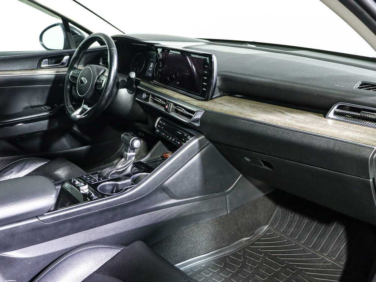 Купить Kia K5 с пробегом. Фото: #8