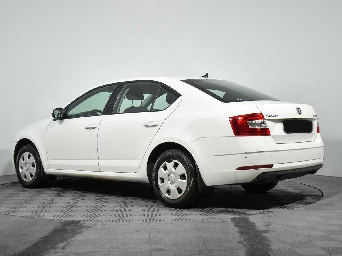 Купить Skoda Octavia с пробегом. Фото: #6