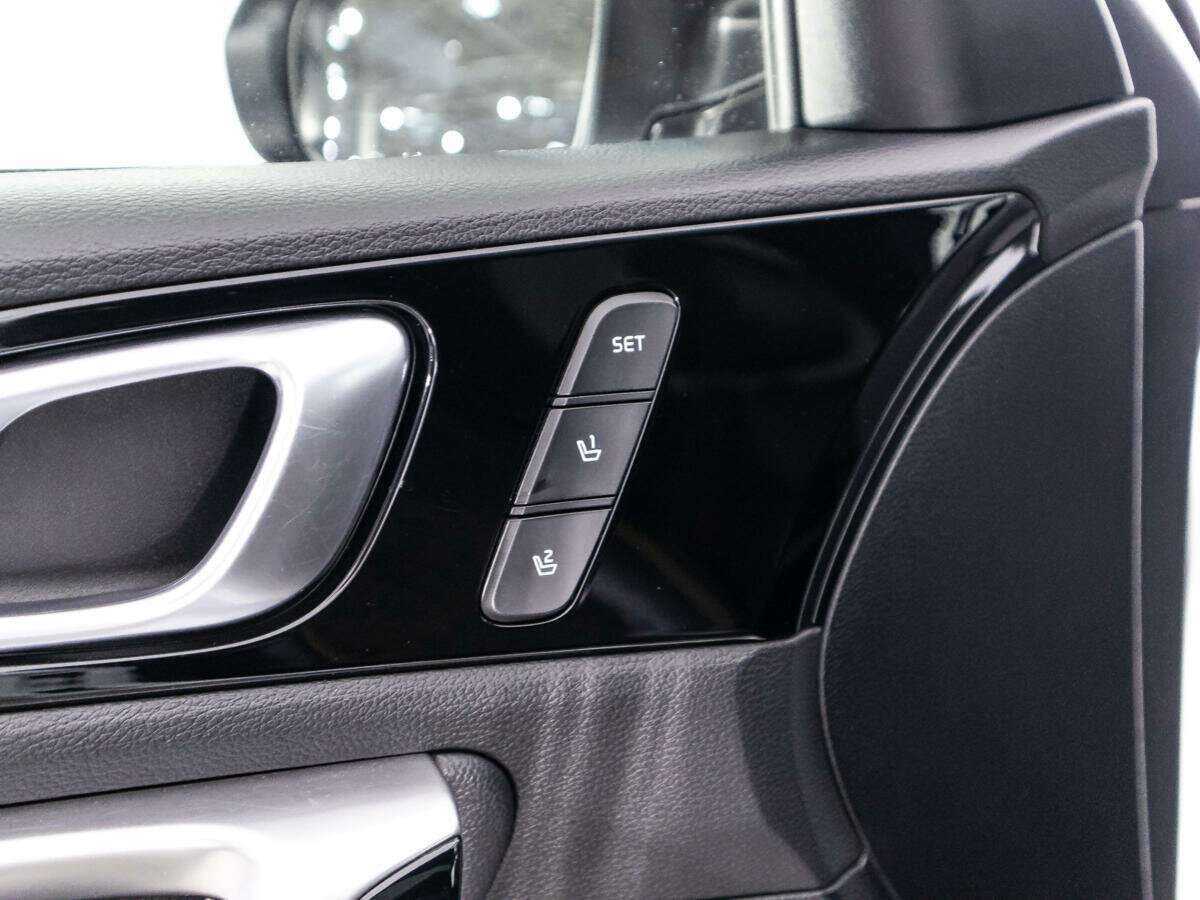 Купить Kia XCeed с пробегом. Фото: #17