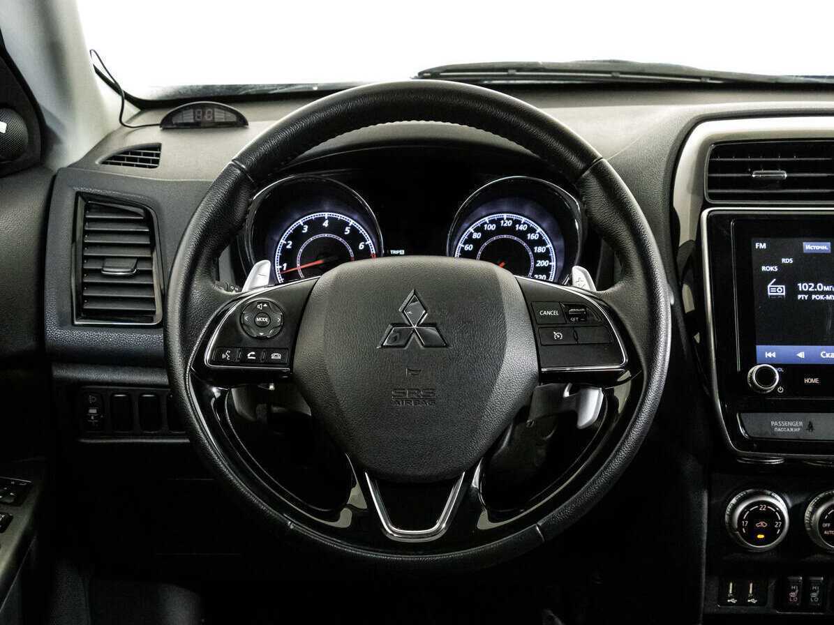 Купить Mitsubishi ASX с пробегом. Фото: #8