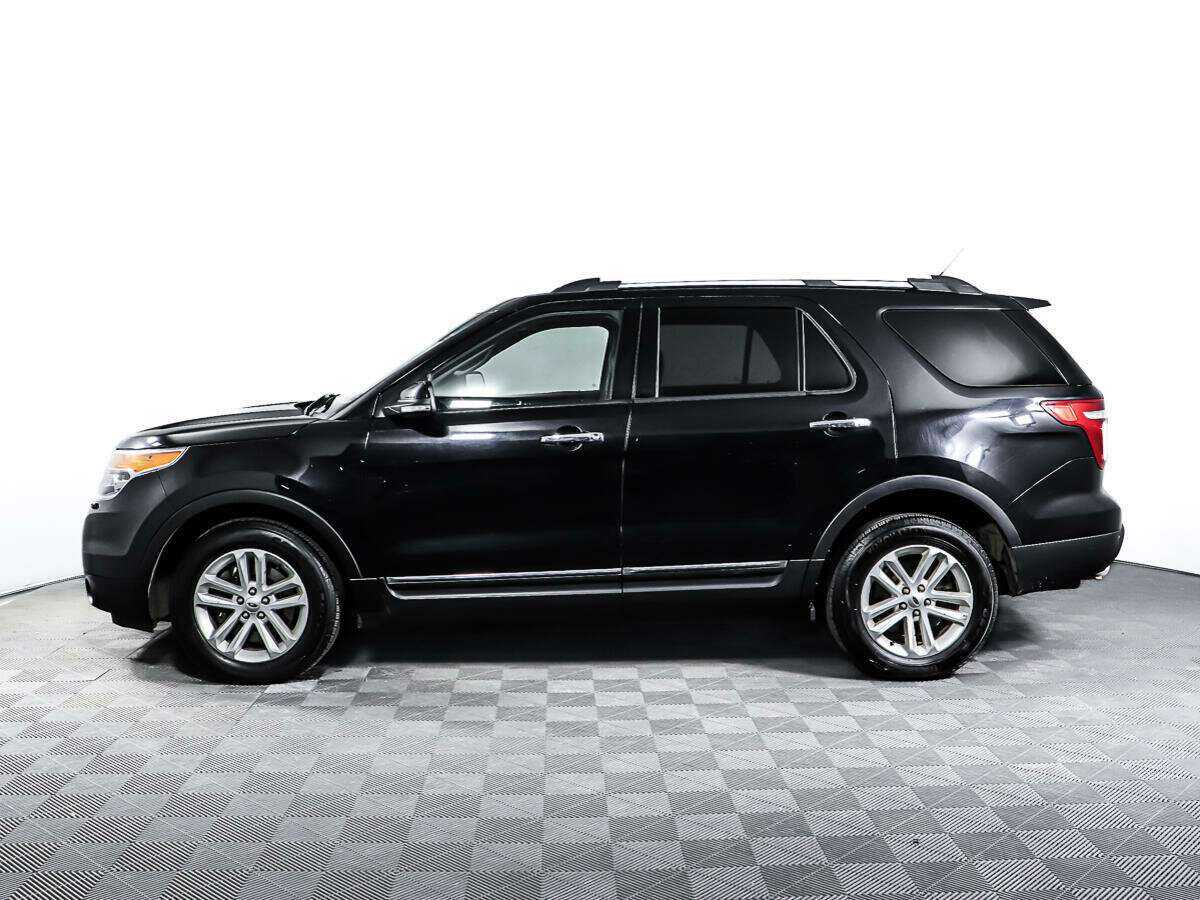 Купить Ford Explorer с пробегом. Фото: #7