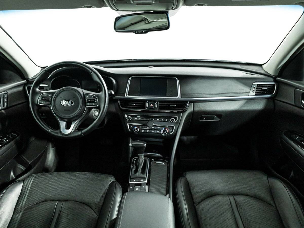 Купить Kia Optima с пробегом. Фото: #10