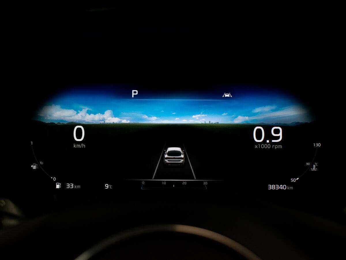 Купить Kia K5 с пробегом. Фото: #10