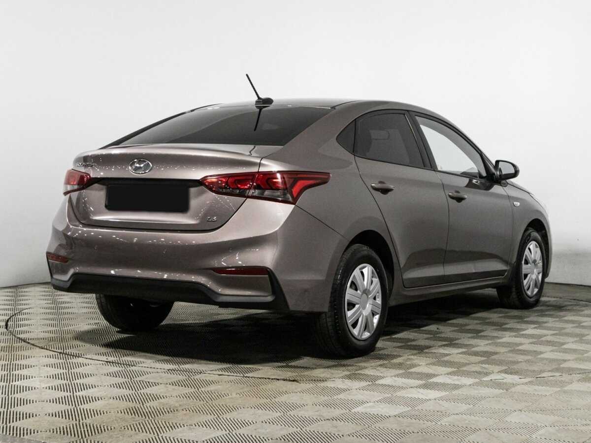 Купить Hyundai Solaris с пробегом. Фото: #4