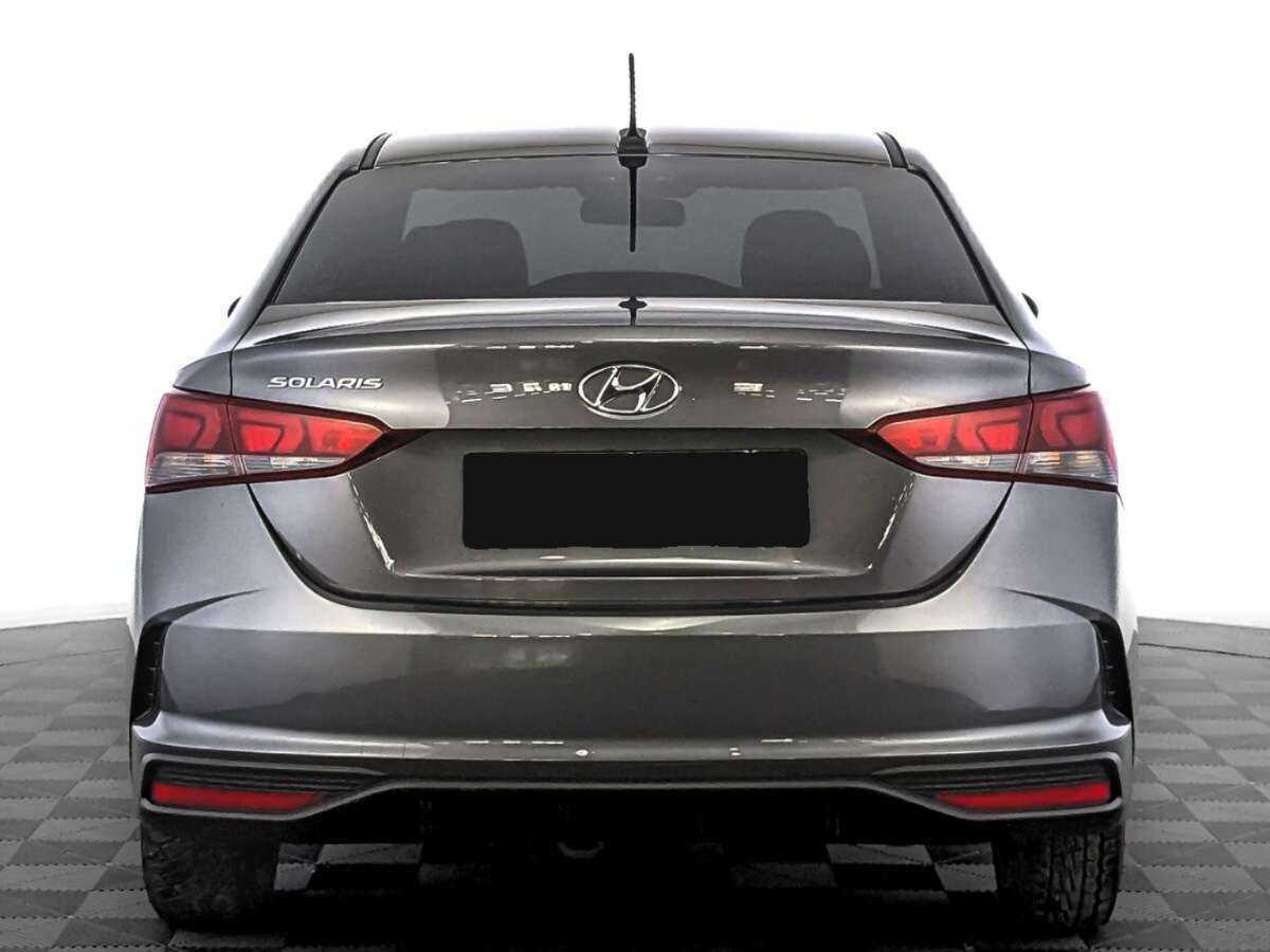 Купить Hyundai Solaris с пробегом. Фото: #5