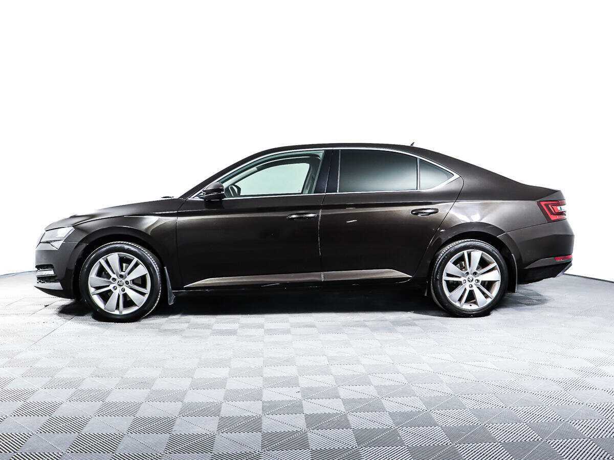 Купить Skoda Superb с пробегом. Фото: #7