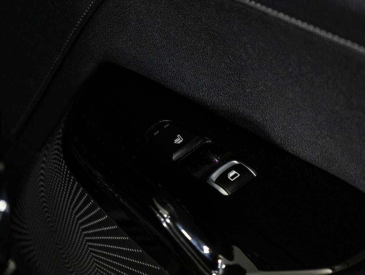 Купить Kia K5 с пробегом. Фото: #24