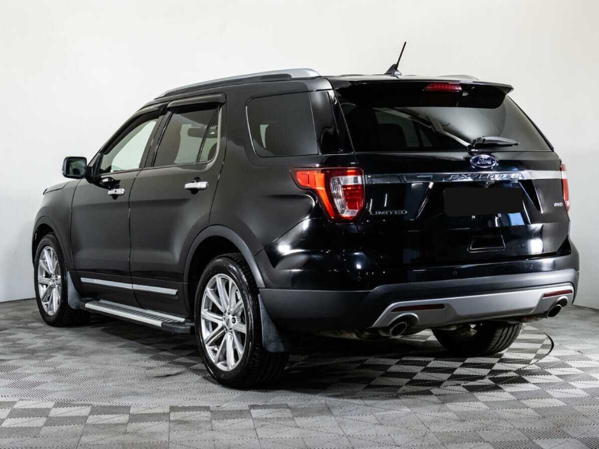 Купить Ford Explorer с пробегом. Фото: #5