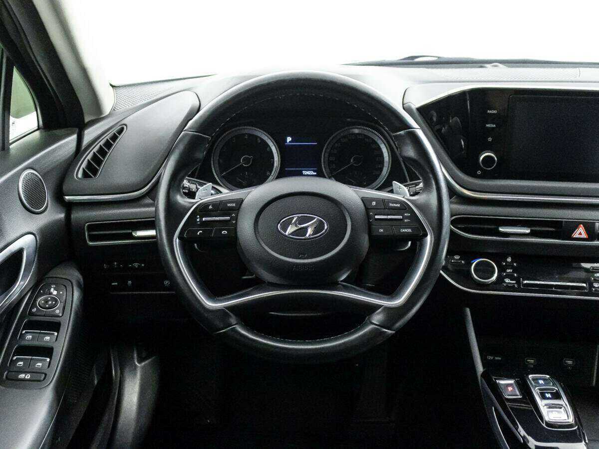 Купить Hyundai Sonata с пробегом. Фото: #18
