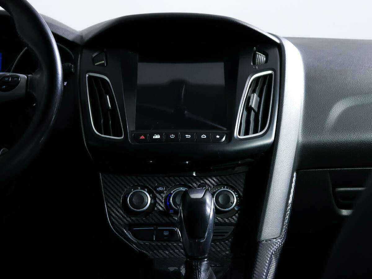 Купить Ford Focus с пробегом. Фото: #11