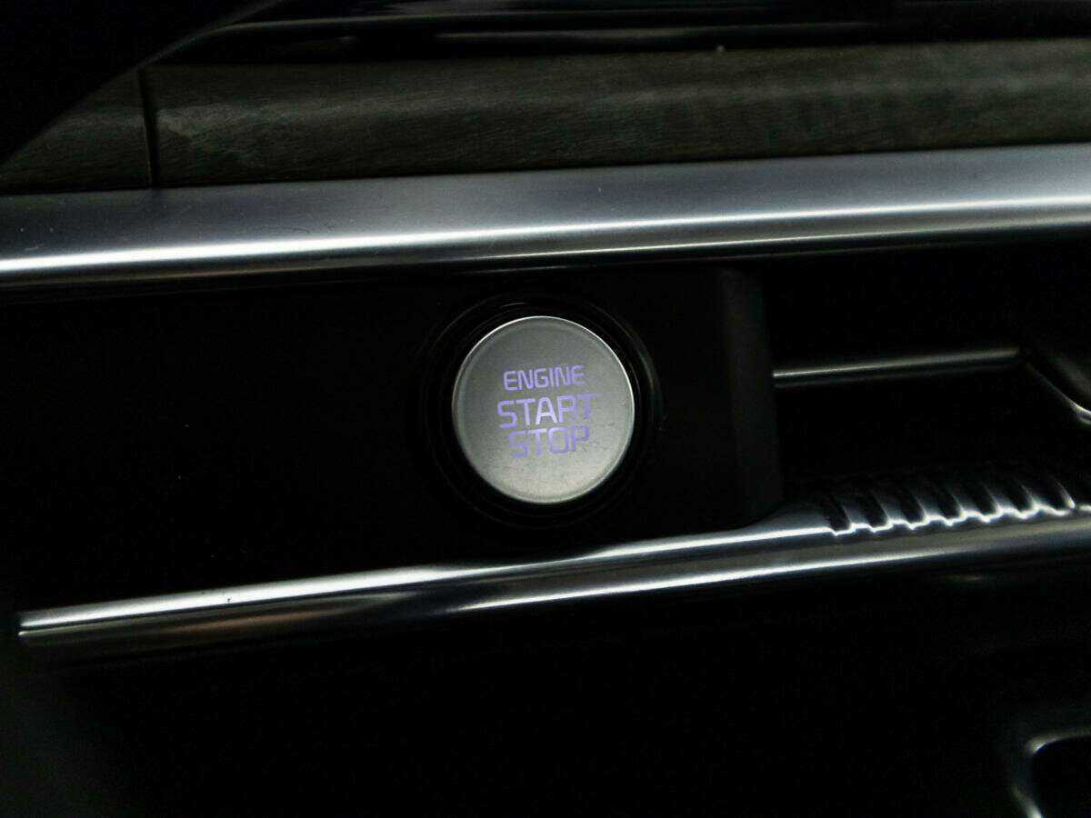 Купить Kia K5 с пробегом. Фото: #20