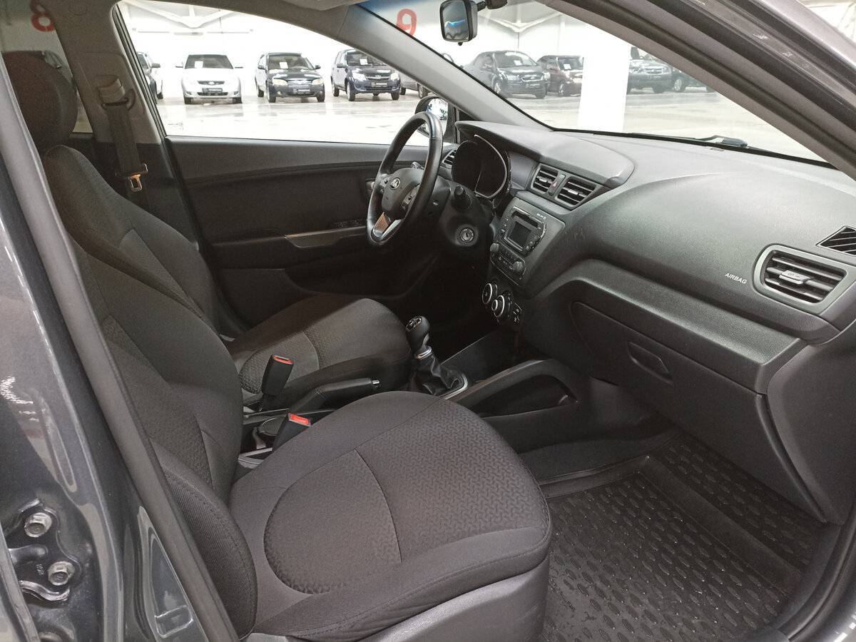 Купить Kia Rio с пробегом. Фото: #10
