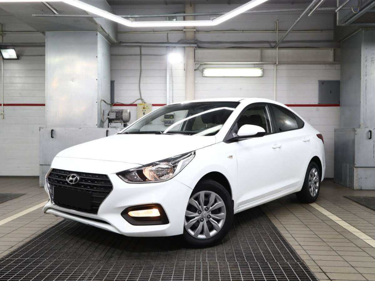 Купить Hyundai Solaris с пробегом. Фото: #0
