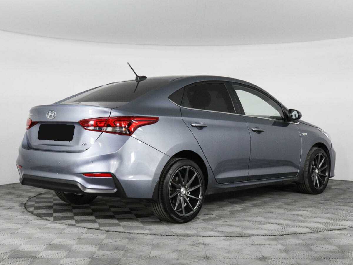 Купить Hyundai Solaris с пробегом. Фото: #4