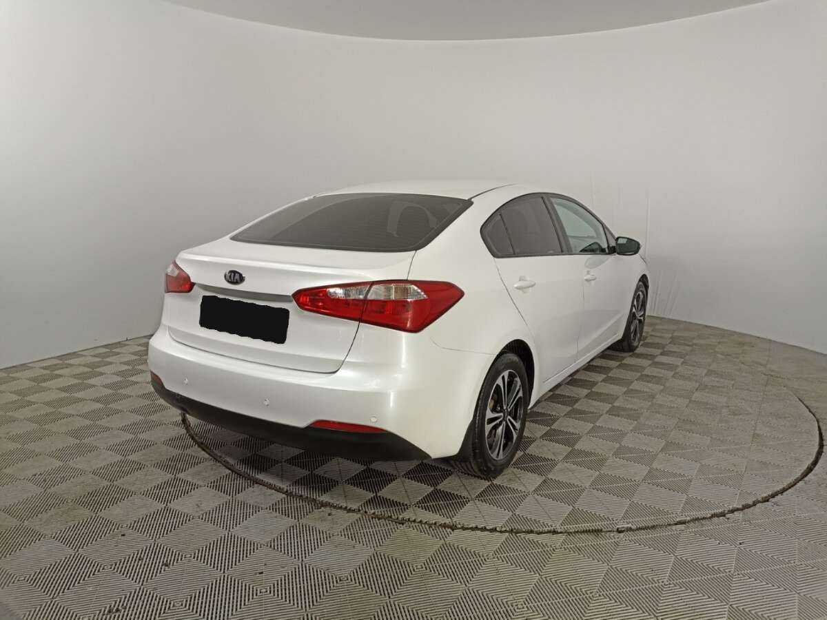 Купить Kia Cerato с пробегом. Фото: #4