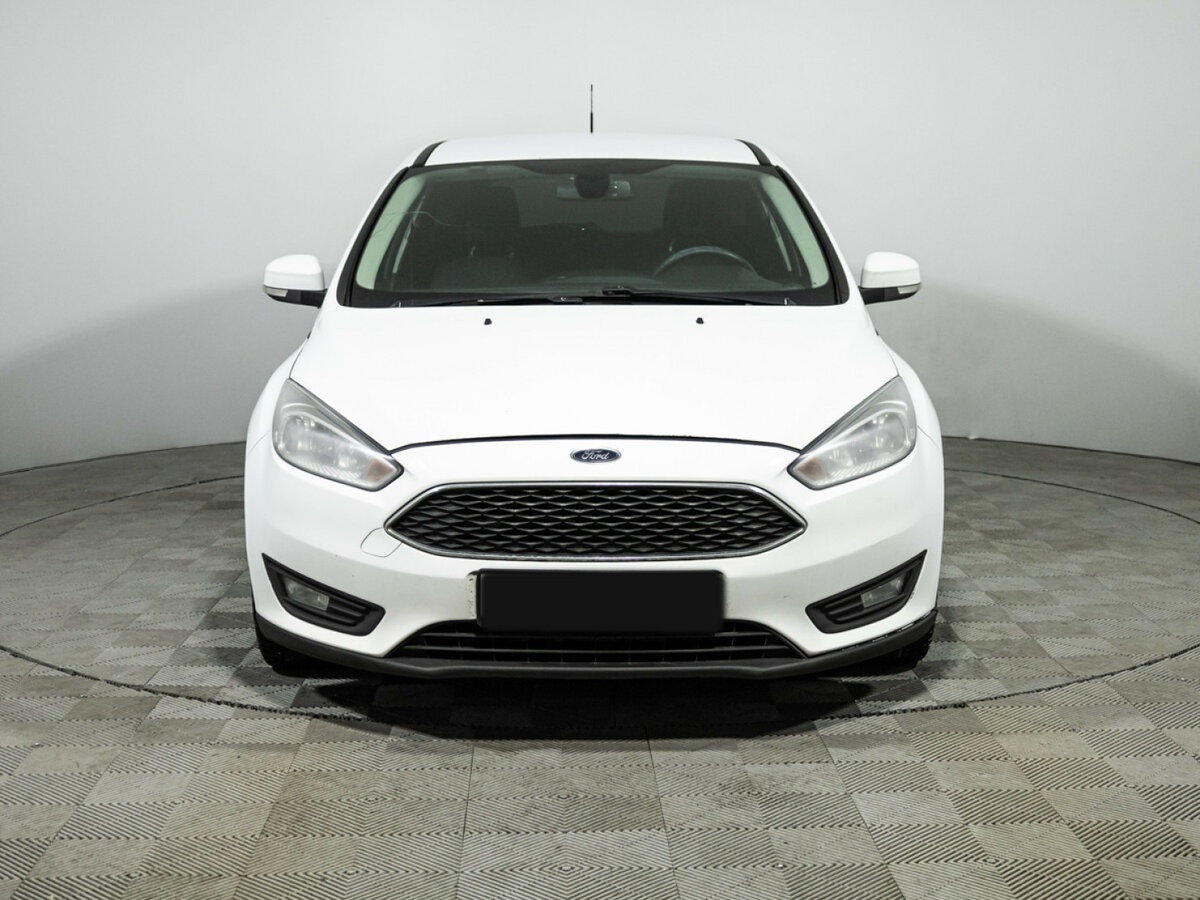 Купить Ford Focus с пробегом. Фото: #1