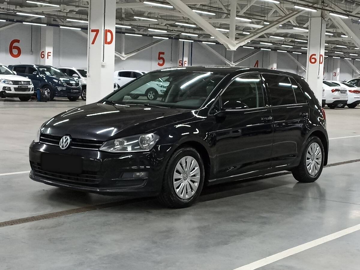 Купить Volkswagen Golf с пробегом. Фото: #0