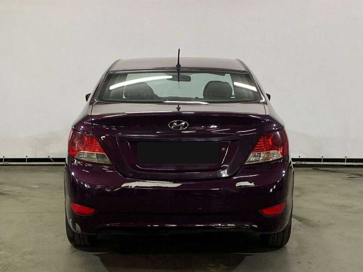 Купить Hyundai Solaris с пробегом. Фото: #5