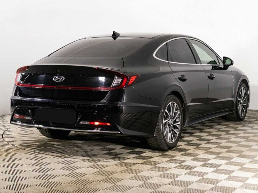 Купить Hyundai Sonata с пробегом. Фото: #4