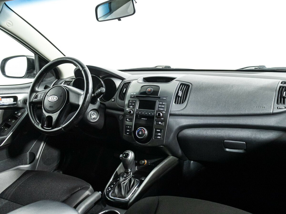 Купить Kia Cerato с пробегом. Фото: #8