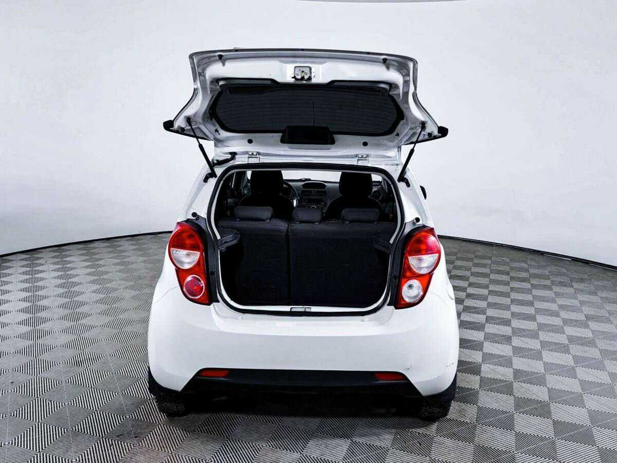 Купить Chevrolet Spark с пробегом. Фото: #9
