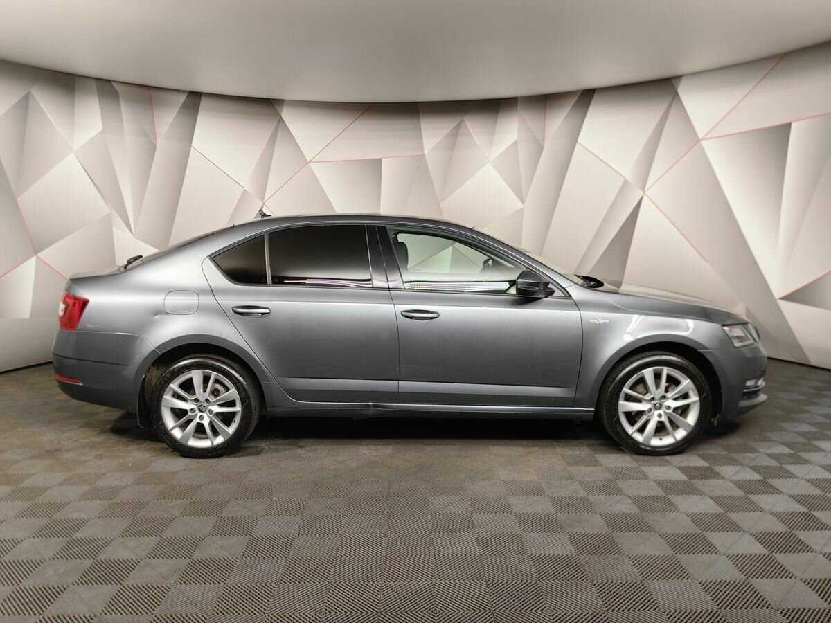 Купить Skoda Octavia с пробегом. Фото: #5