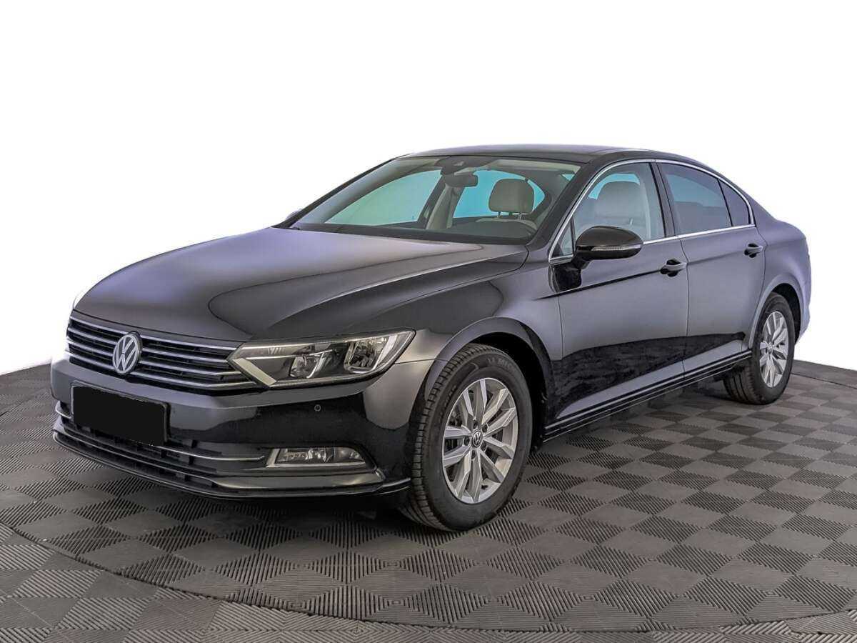 Купить Volkswagen Passat с пробегом. Посмотреть фото