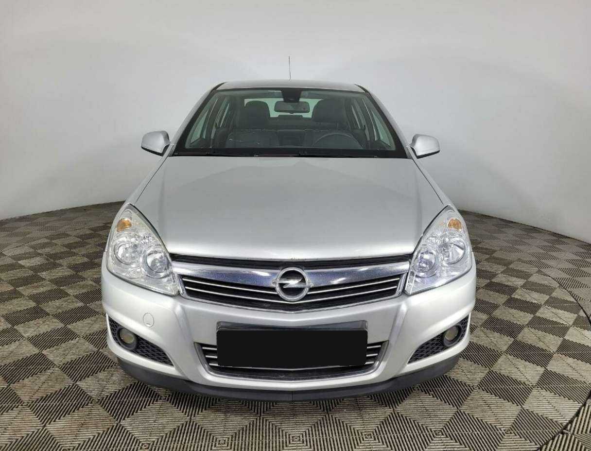 Купить Opel Astra с пробегом. Фото: #1