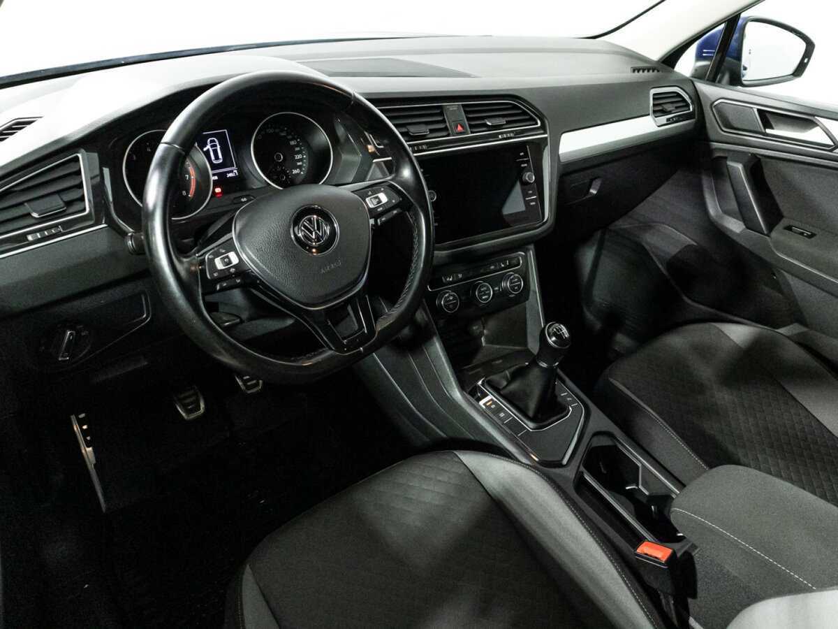 Купить Volkswagen Tiguan с пробегом. Фото: #10