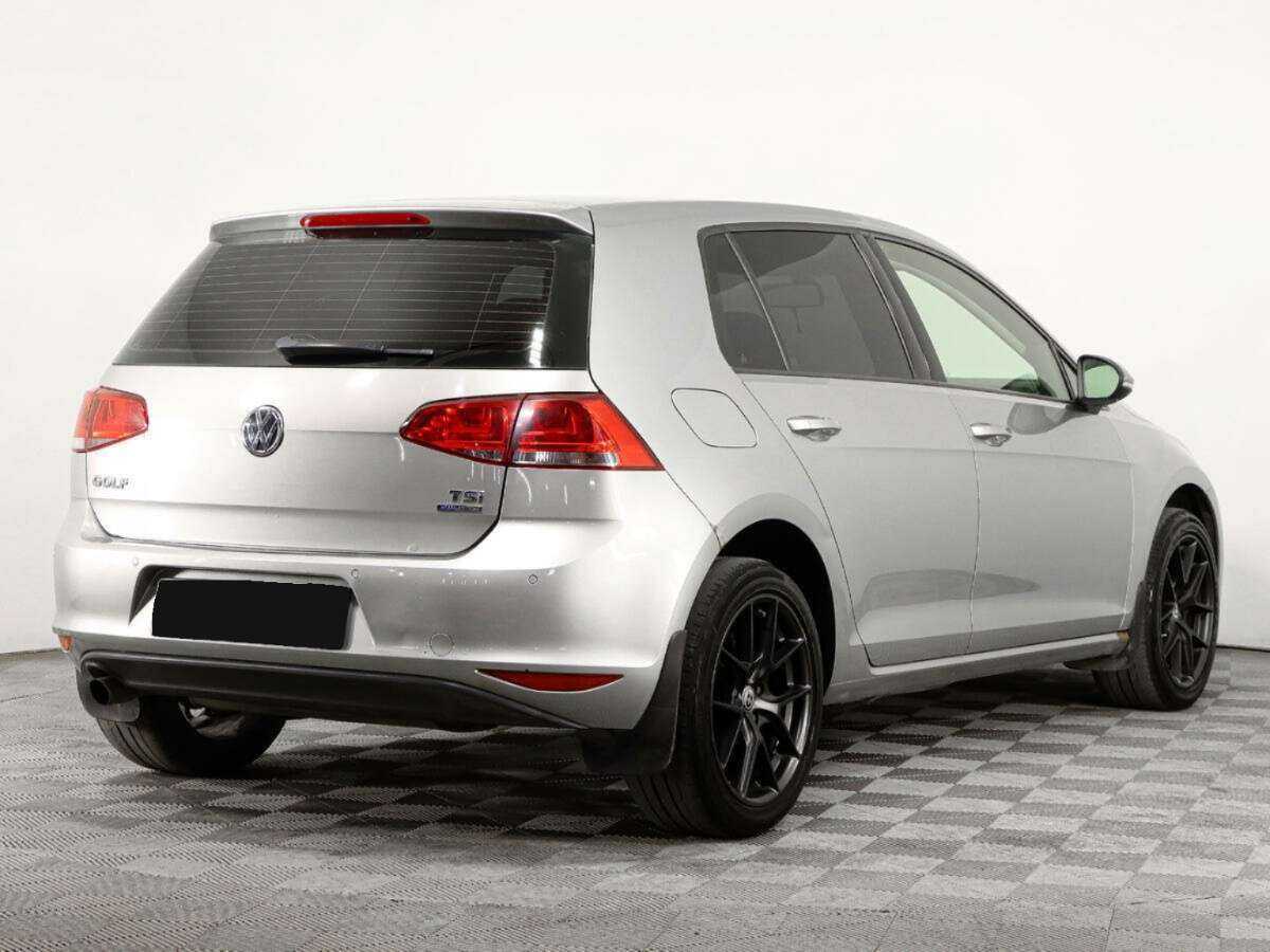 Купить Volkswagen Golf с пробегом. Фото: #3
