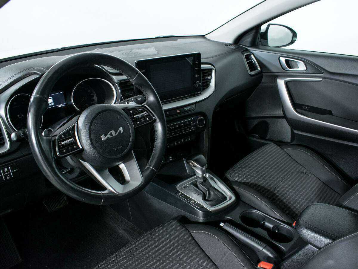 Купить Kia XCeed с пробегом. Фото: #12