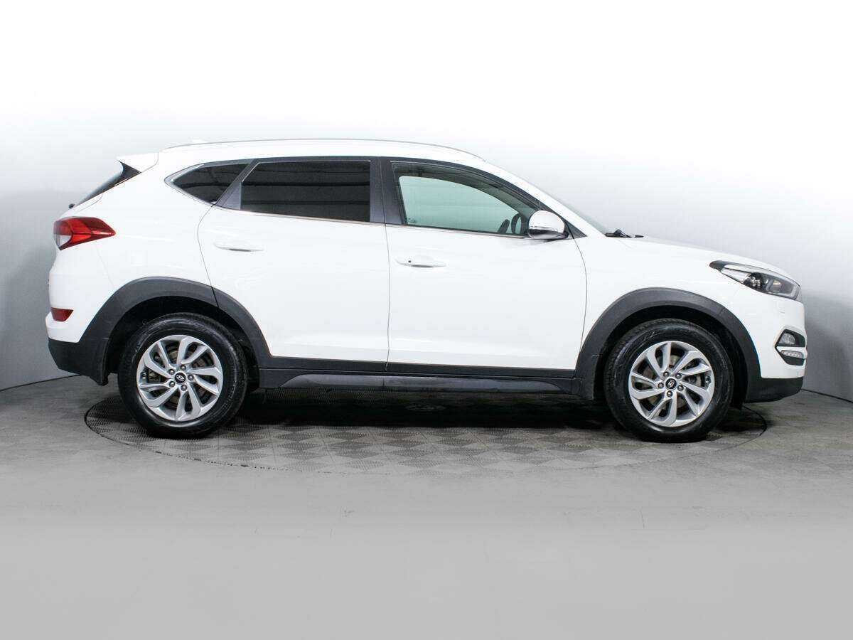 Купить Hyundai Tucson с пробегом. Фото: #3