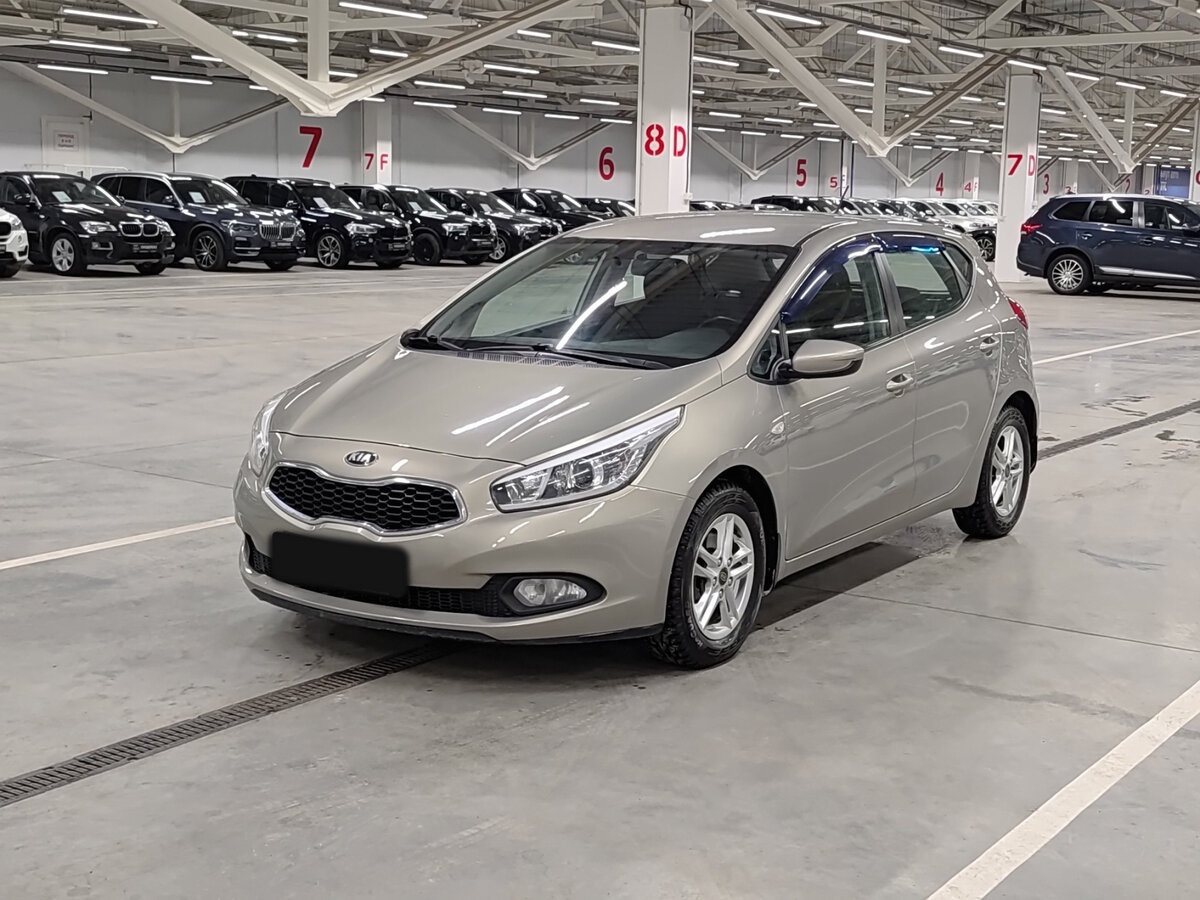 Купить Kia Ceed с пробегом. Фото: #0