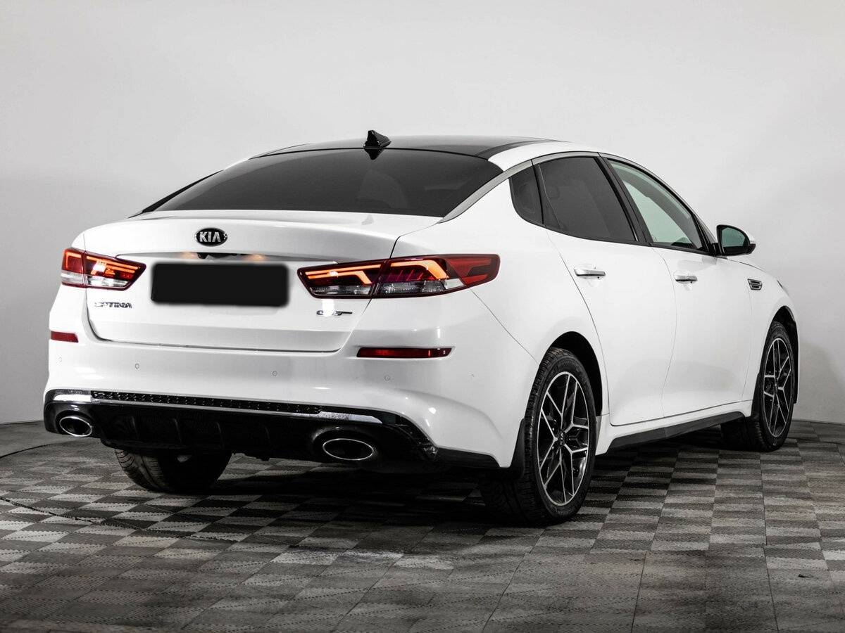 Купить Kia Optima с пробегом. Фото: #4