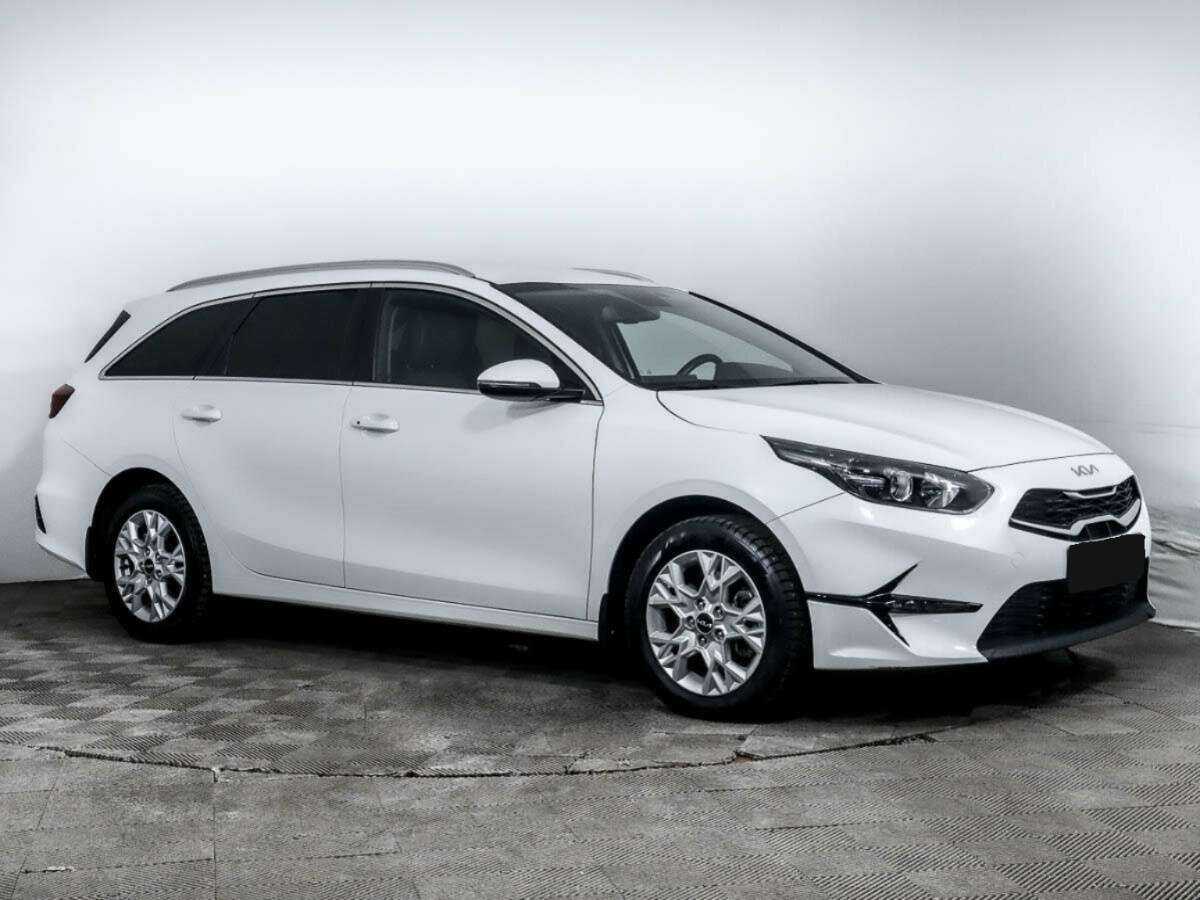 Купить Kia Ceed с пробегом. Фото: #2