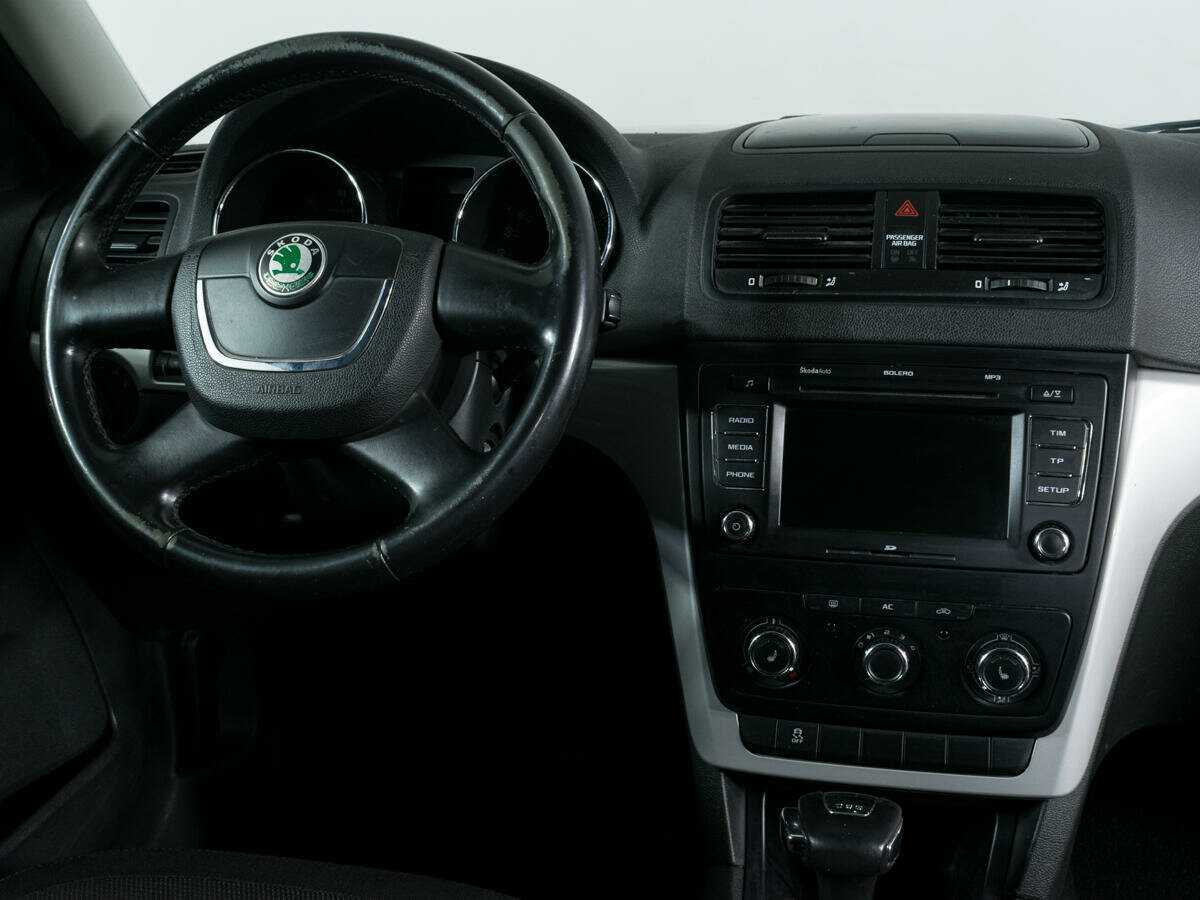 Купить Skoda Yeti с пробегом. Фото: #8