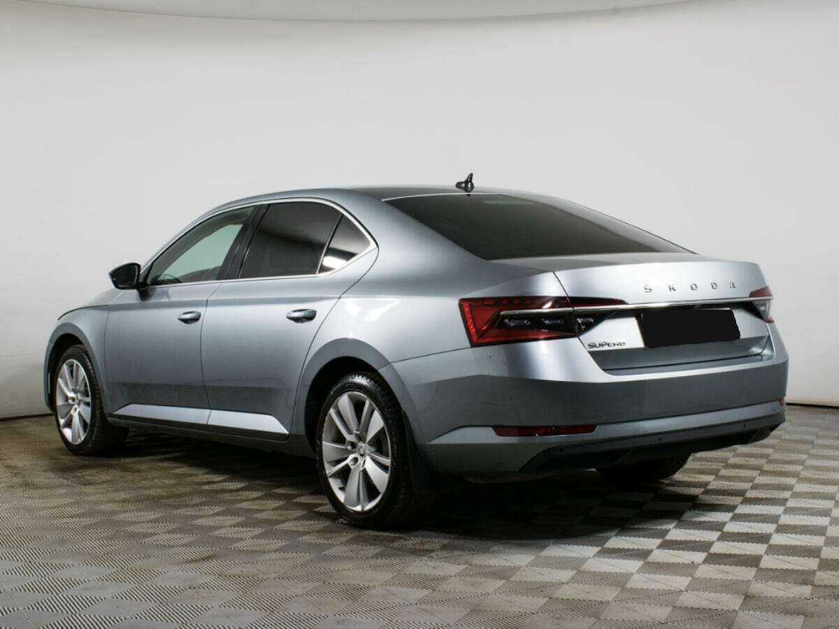 Купить Skoda Superb с пробегом. Фото: #5