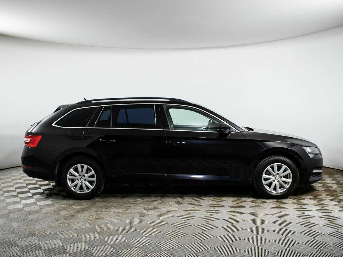 Купить Skoda Superb с пробегом. Фото: #3